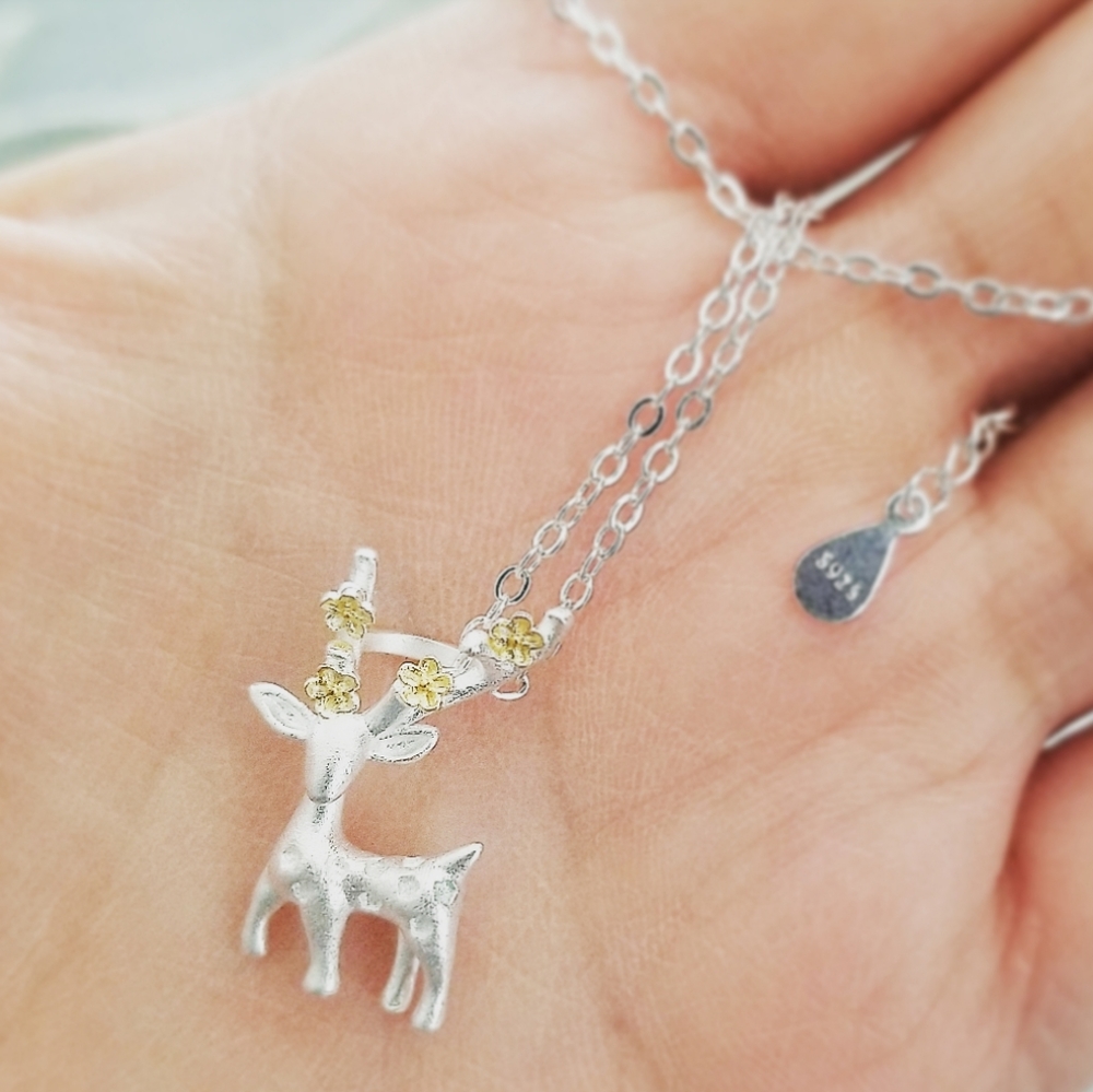 💎NEW💎 SOLID 925 CHRISTMAS REINDEER NECKLACE - Picture 2 of 5
